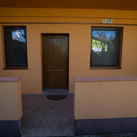 Utulny Apartman Niki V Srdci Kupelov Patince Exterior photo